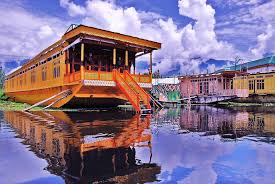 kashmir attractions to visit