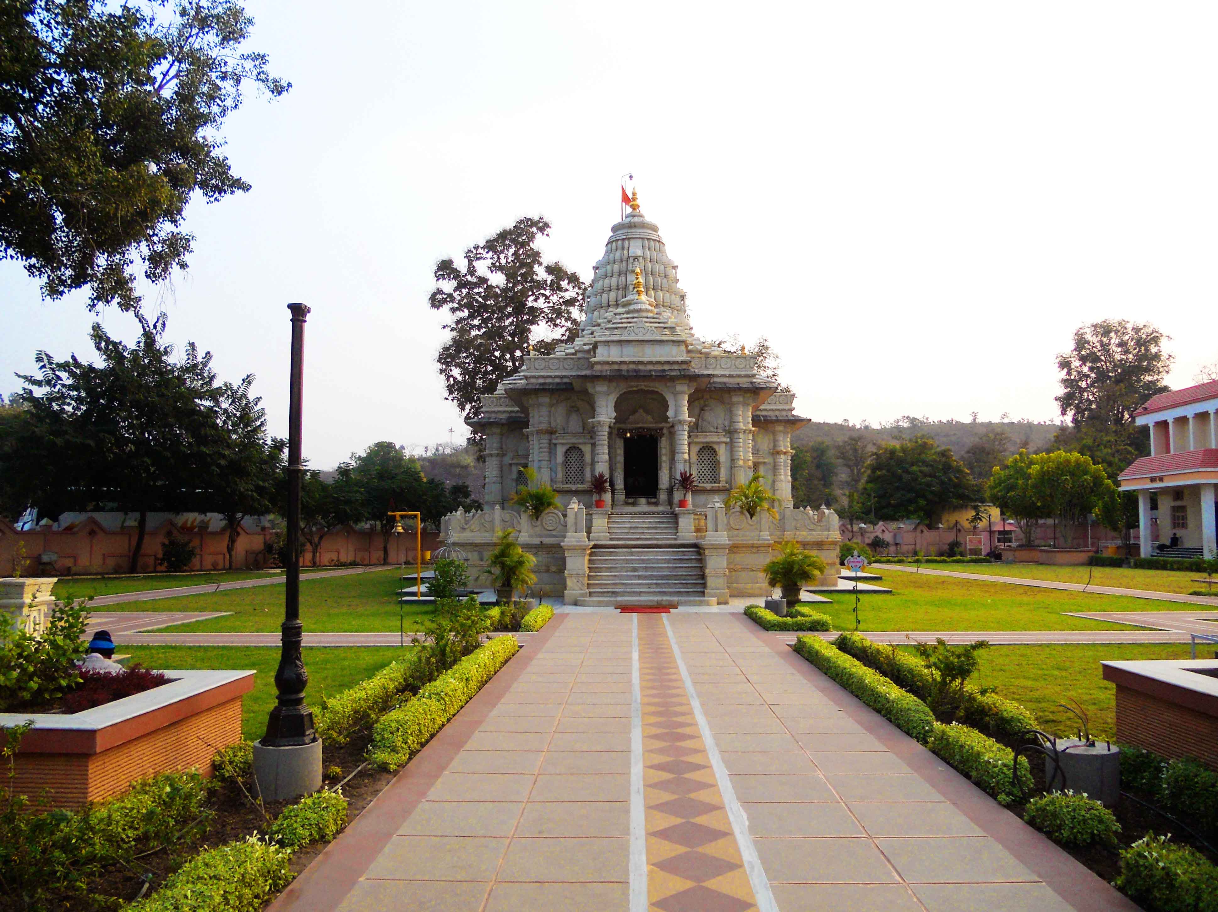 Alandi Dattatreya swamy Temple